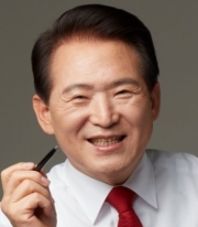 김한표 의원 (국회 교육위원회 자유한국당 간사)
