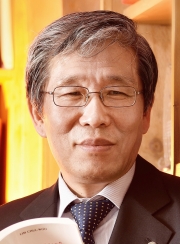 김성곤 교수