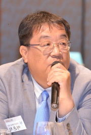 이은직 경북보건대학교 총장