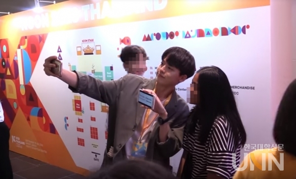 김찬서씨는 태국에서 열린 케이콘에 참석해 '방구석 콘텐츠'로 대구경북 지역을 알렸다.(출처