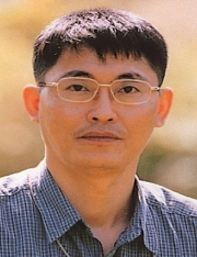 강홍석 교수