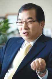 김주성 총장.