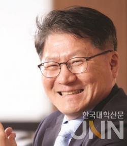 김진영 교무처장