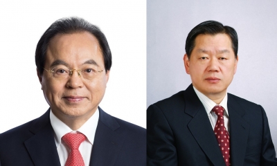 왼쪽부터 오거돈 부산시장, 김동일 교수