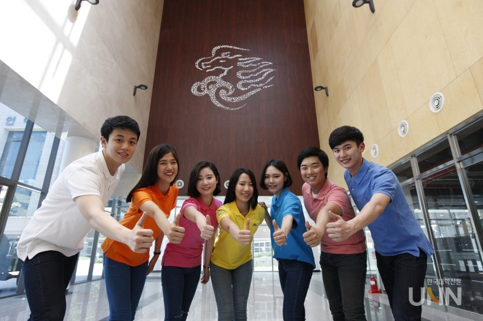영남이공대학교 학생들의 모습