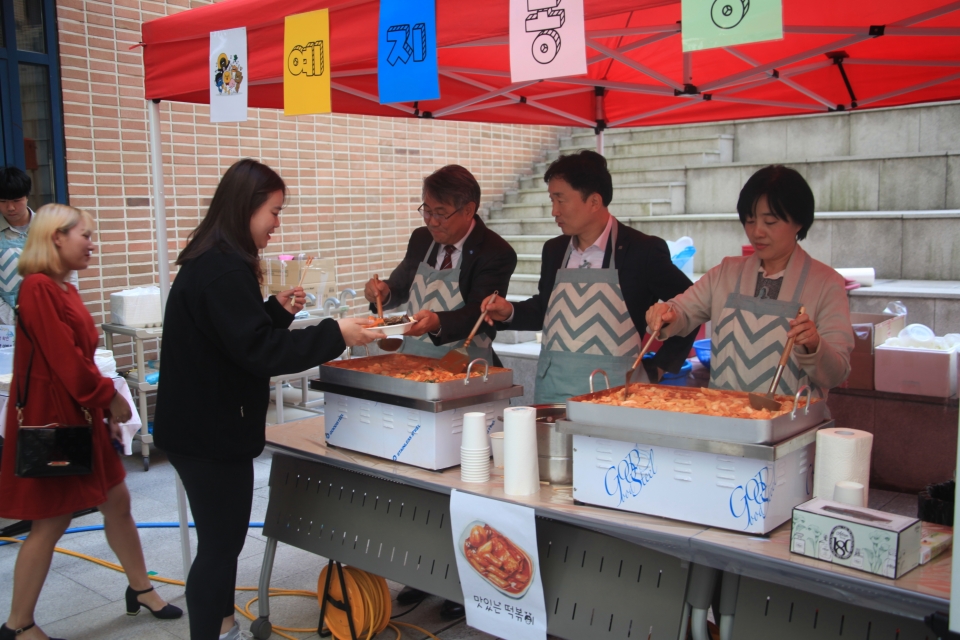 안산대학교가 22일 학생생활관인 예지관 입사생을 대상으로 ‘2019 소통소통 페스티벌’ 행사를 개최했다.