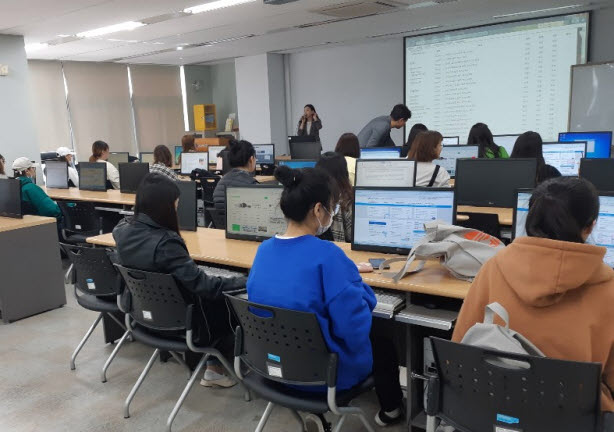 오산대학교가 재학생을 대상으로 10월부터 원클릭입사지원 프로그램을 진행했다.