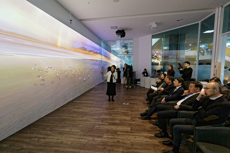 14일 연세대는 연세‧삼성 학술정보관에서 스마트 스페이스 오픈식을 개최했다.