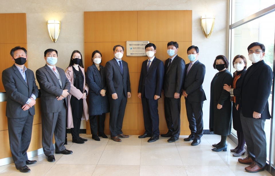 동남보건대 보건3D프린팅융합가 한국의료기기안전정보원(NIDS)으로부터 ‘의료기기 규제과학(RA) 전문가 교육기관’으로 지정됐다.