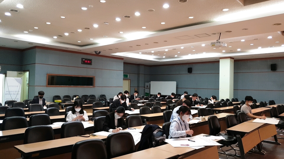 한국항공대 대학일자리센터가 ‘2020 상반기 인사담당자 초청 모의면접 프로그램’을 실시했다.