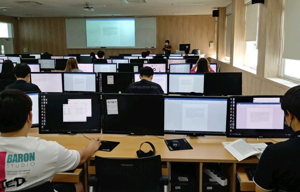 지난달 24일부터 28일까지 원광대 LINC+사업단이 국제표준 IT 자격 ICDL 교육을 진행했다.