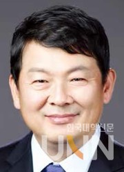 김중렬 사이버한국외대 총장