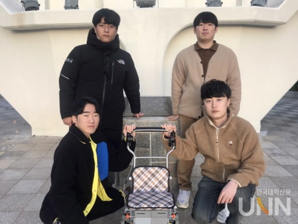 B.SORI 캡스톤디자인 경진대회에서 대상을 수상한 한국해양대 오뚝이정신팀 (사진=한국해양대 제공)