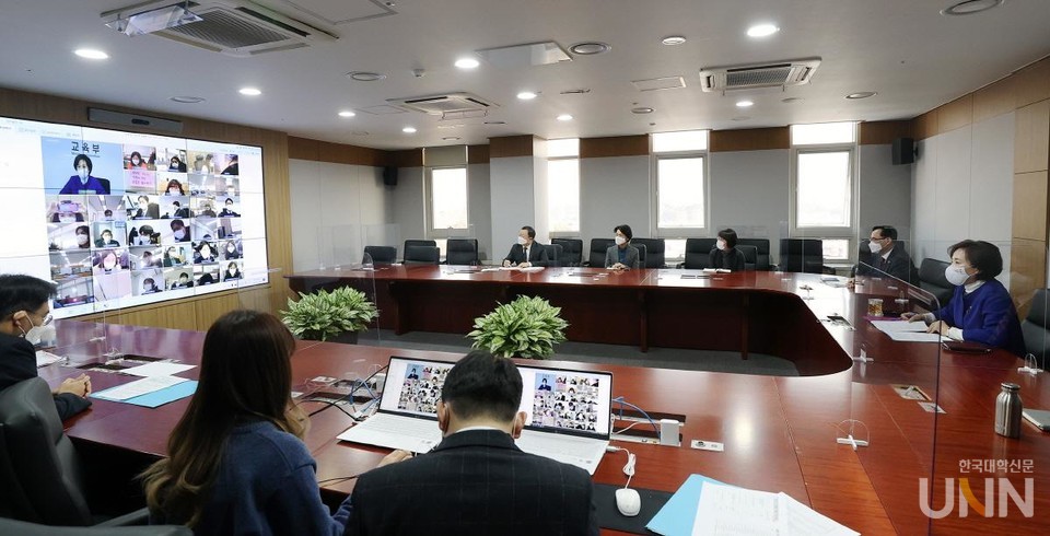 2021년 올해, 교육부의 고등직업교육 정책은 전문대 역량을 극대화 하기 위한 지원제도에 중점을 둔다. (사진=교육부)