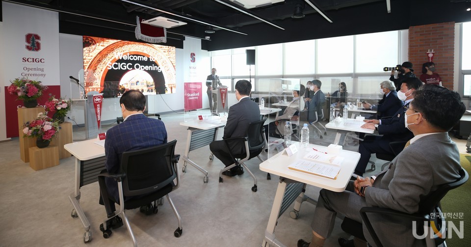 지난 3일 인천 송도국제도시 인천글로벌캠퍼스에서 열린 스탠퍼드연구소 개소식. (사진=인천시 제공)