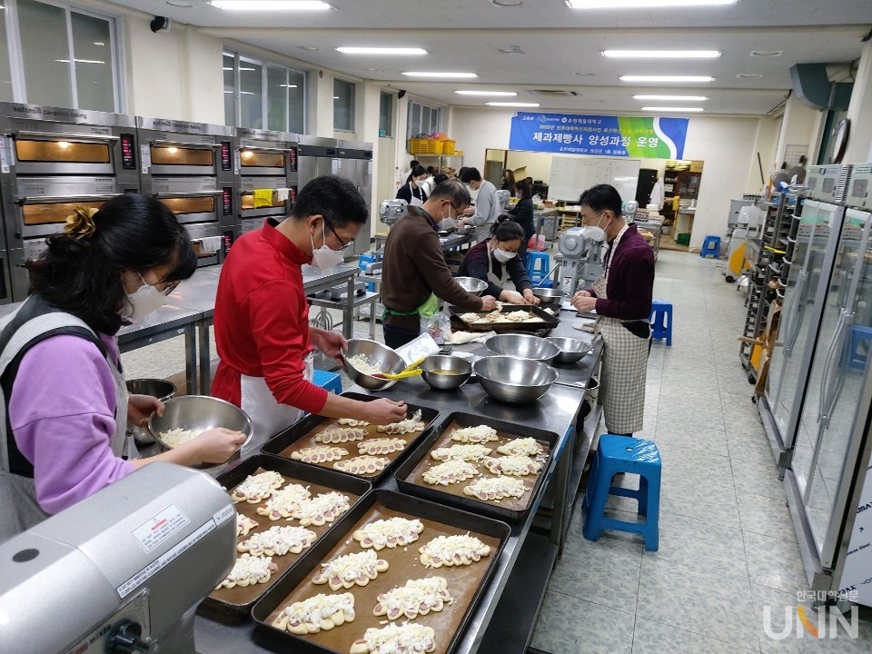 순천제일대는 직능단체와 평생직업교육과정을 공동 운영하고 있다. (사진=순천제일대 제공)