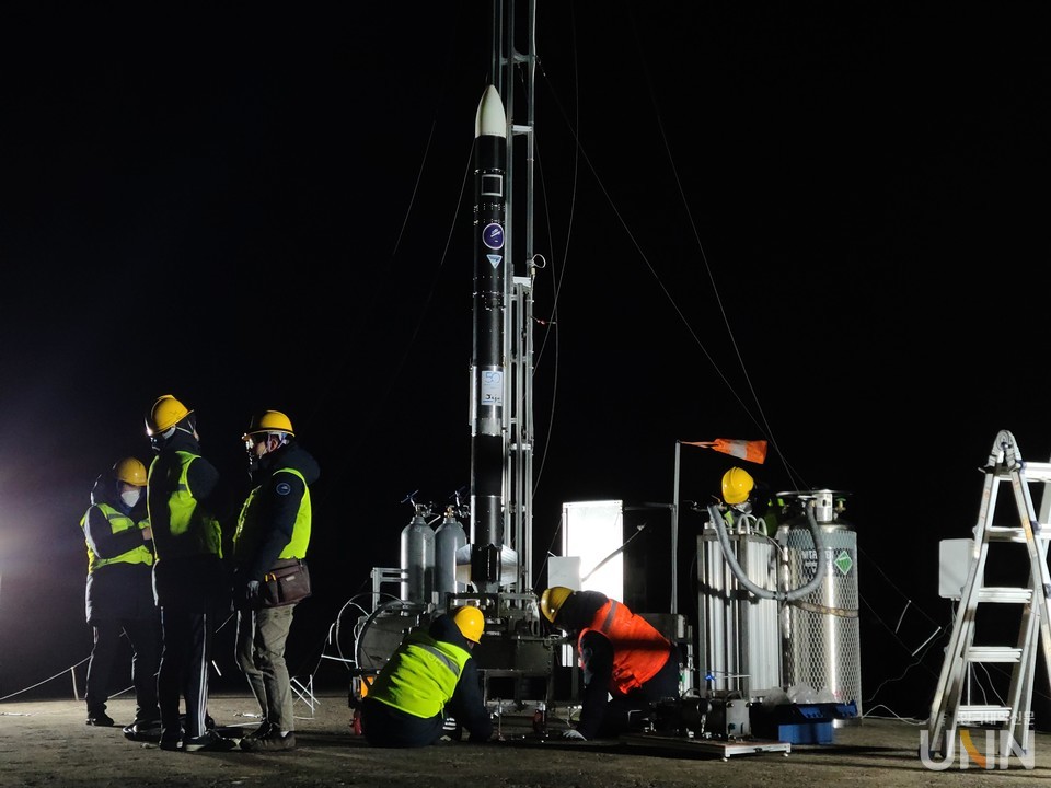 KAIST 개교 50주년 기념 로켓 (사진=KAIST 제공)