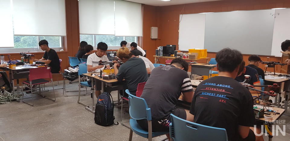 분해조립현장실습 (사진제공=경남도립거창대)