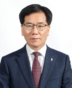 이성기 한국기술교육대학교 총장
