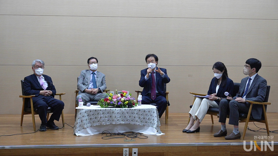 약대 토크콘서트 모습 (사진=전북대 제공)