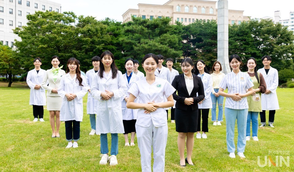 2021년 7월 동남보건대 총장으로 부임한 김종완 총장이 꼽은 대학경영의 핵심 가치는 정직이다.