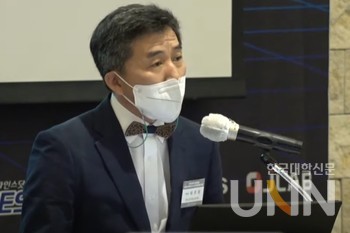 박주희 한국고등직업교육학회 회장(삼육보건대 교수)이 환영사를 하고 있다. (사진=김의진 기자)