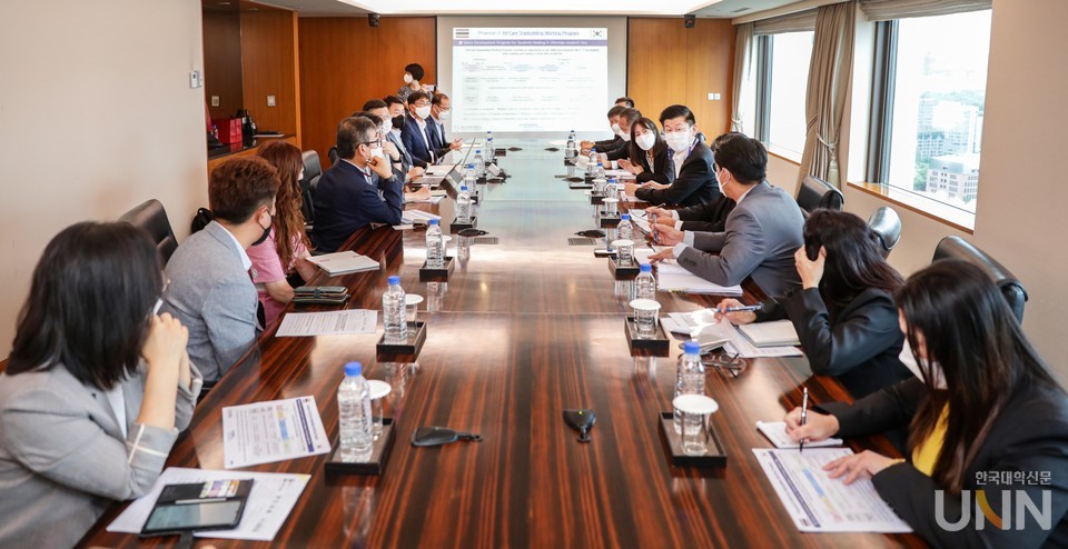 목포과학대는 지난 27일 전남 서남권 조선업 업체들의 인력난을 해소하기 위해 현대삼호중공업과 태국노동부와의 3자 협의체 간담회를 열었다.(목포과학대 제공)