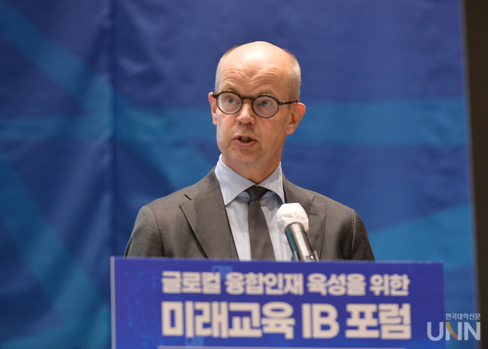 올리 페카 IB 회장이 기조연설을 진행하고 있다. (사진= 한명섭 기자)