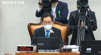 유기홍 국회 교육위워회 위원장 (사진-국회의사중계시스템)