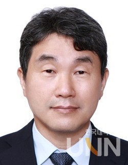 이주호 사회부총리 겸 교육부 장관