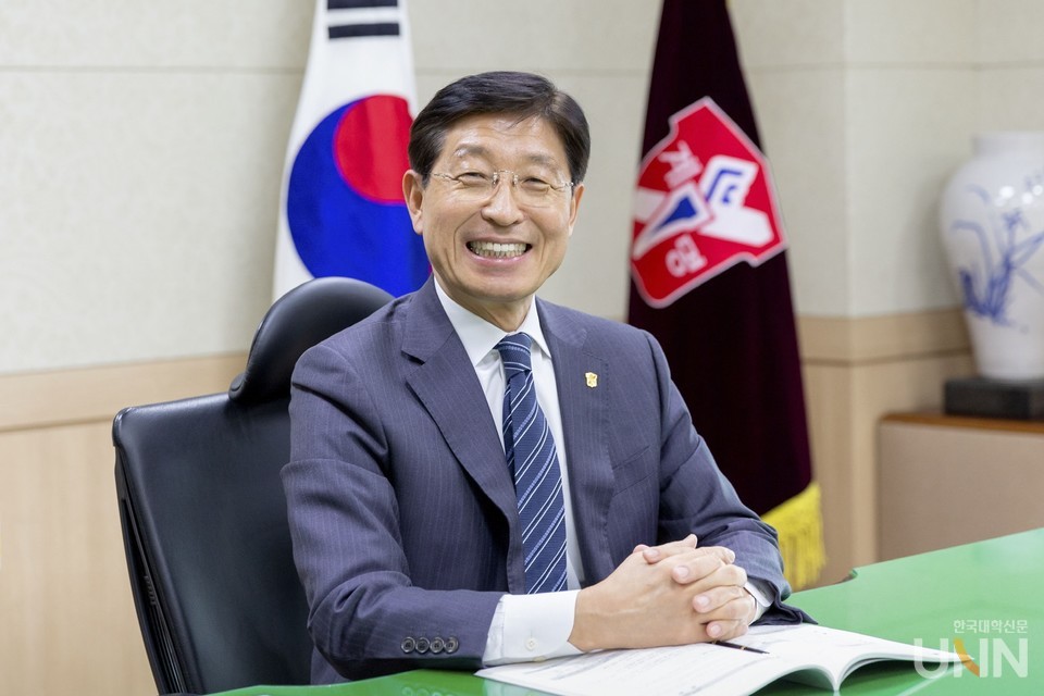 박승호 계명문화대 총장