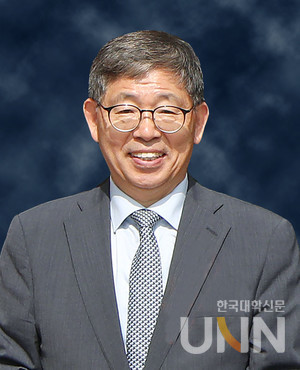 김흥기 교수.