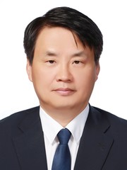 박종철 우리경영연구원 원장(미국 변호사)