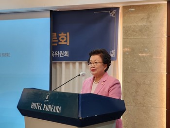 발언하고 있는 이배용 국가교육위원회 위원장. (사진=김한울 기자)