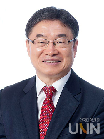 권순기 경상국립대학교 총장