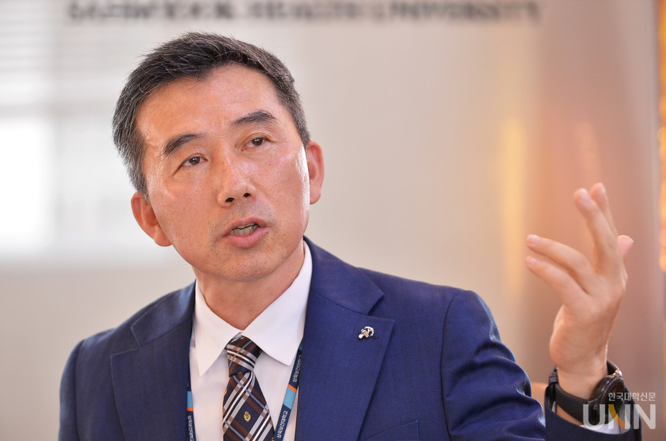 박주희 총장이 삼육보건대의 국제화 비전에 대해 설명하고 있다. (사진=한명섭 기자)