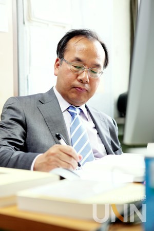 강봉룡 교수.