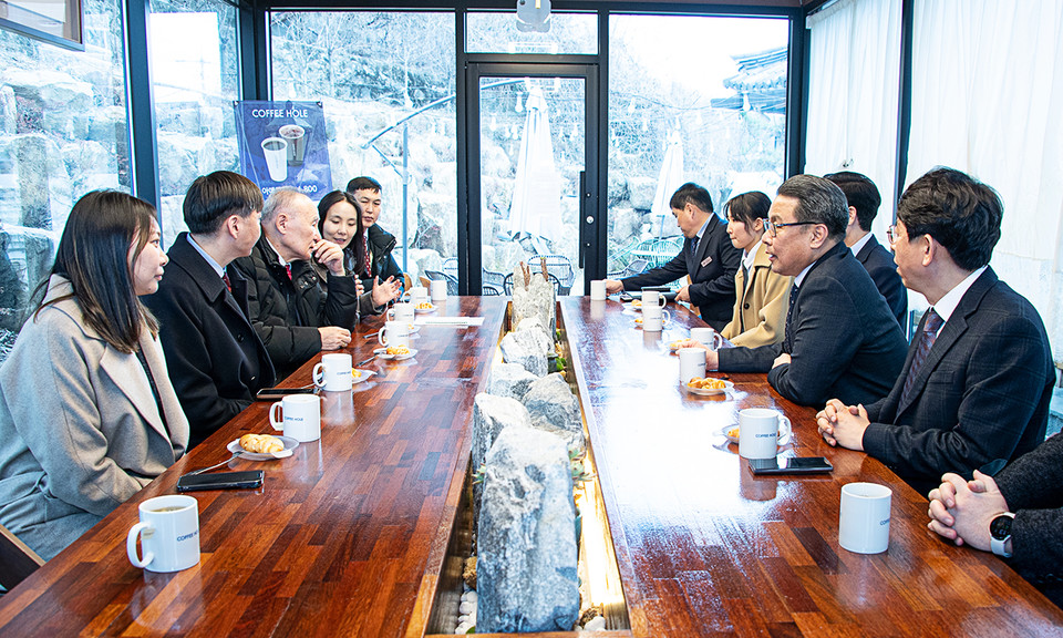 몽골 관계자와의 경북형 중앙아시아 전통의학 국제협력협의회 간담회 현장. (사진=대구한의대 제공)
