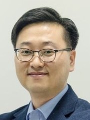 정제영 한국교육학술정보원 12대 원장.