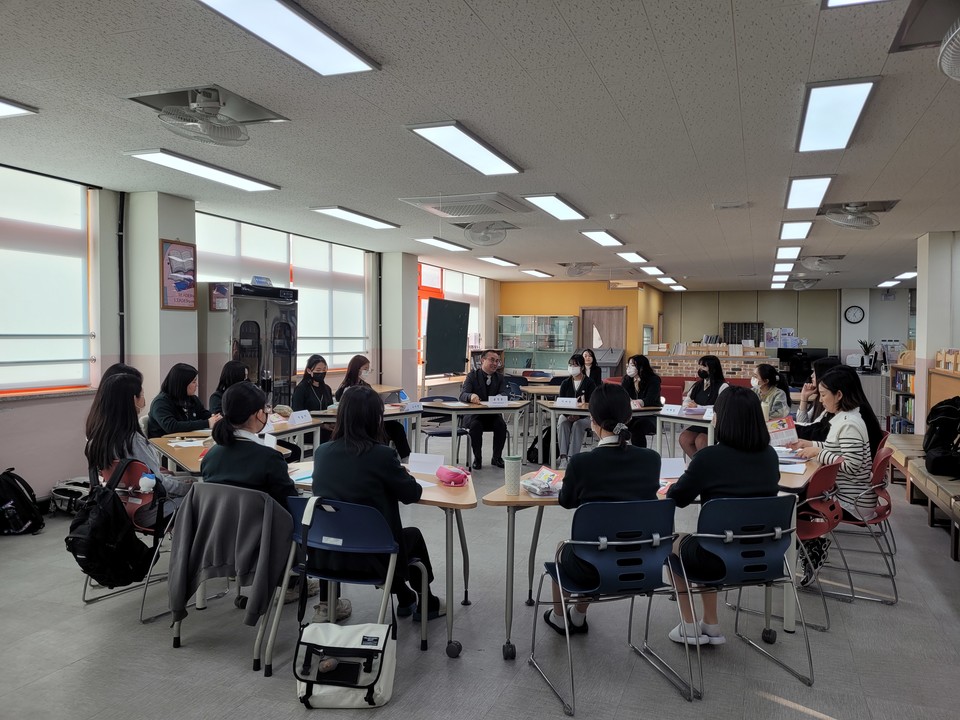 GB 토의 세미나(대학 교양강좌). (사진=인천대)