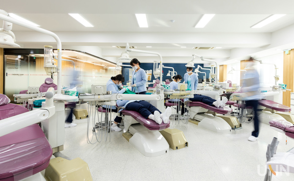 치위생과 실습실 (사진=경남정보대)