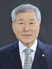 이학진 마산대 총장