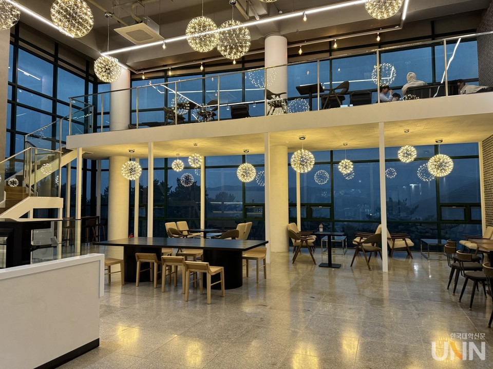 프로미스 카페 내부. (사진=거제대)