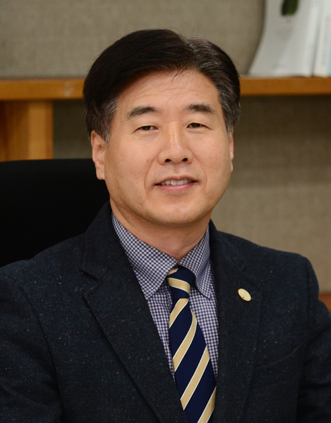 권덕문 대구보건대 입학처장