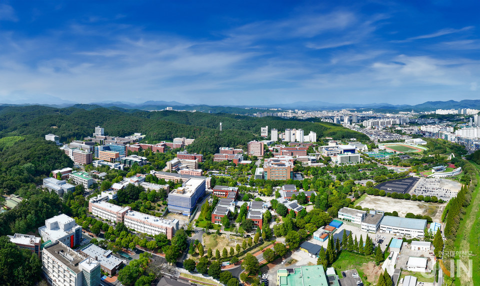 경상국립대 가좌캠퍼스 전경.