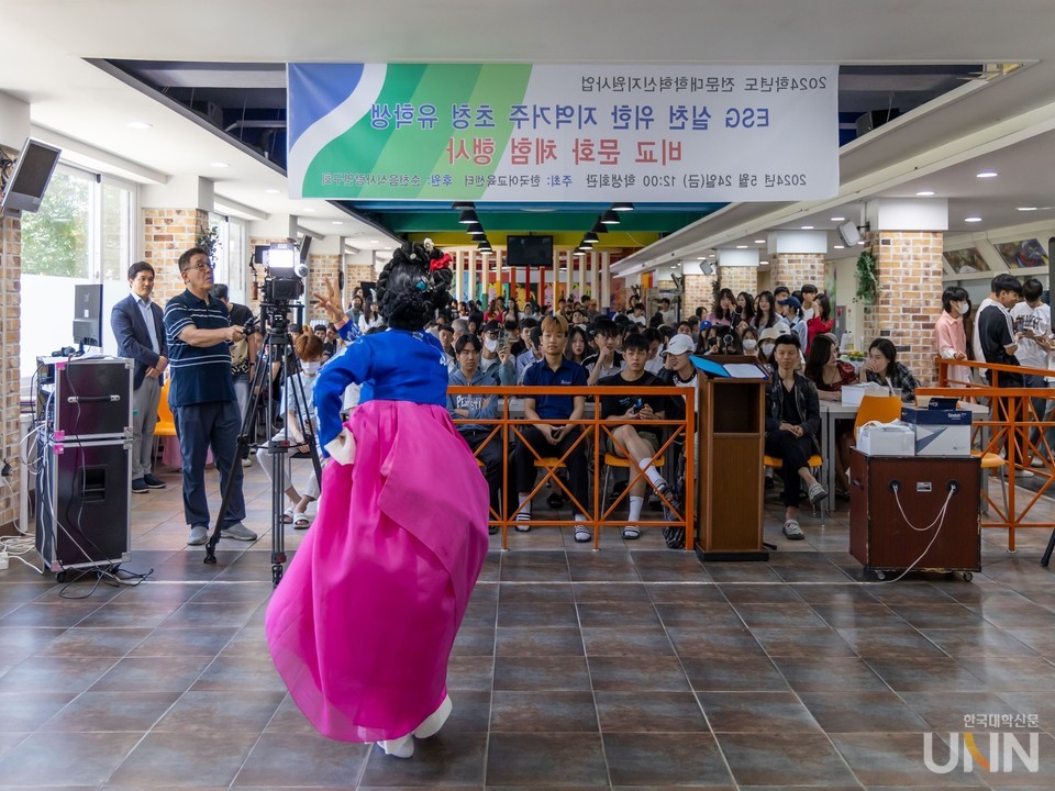 유학생 초청 행사(전통춤 공연&특강). (사진=순천제일대)