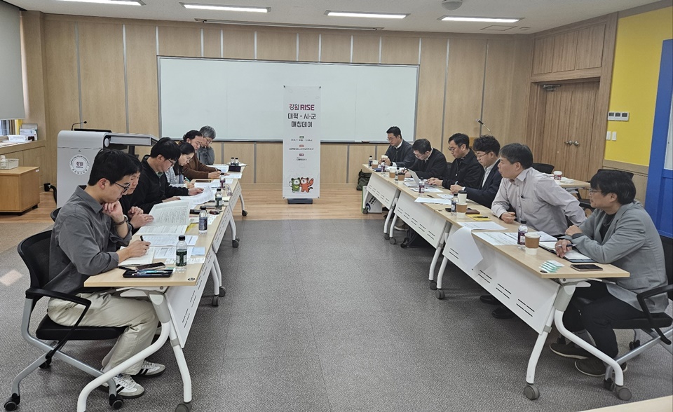 강원 지역 대학-18개 시군 매칭데이 장면. (사진=강원RISE센터)