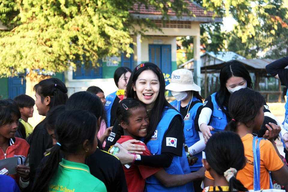 대구가톨릭대 구성원들이 해외 봉사 활동에 나서고 있다. (사진=대구가톨릭대)