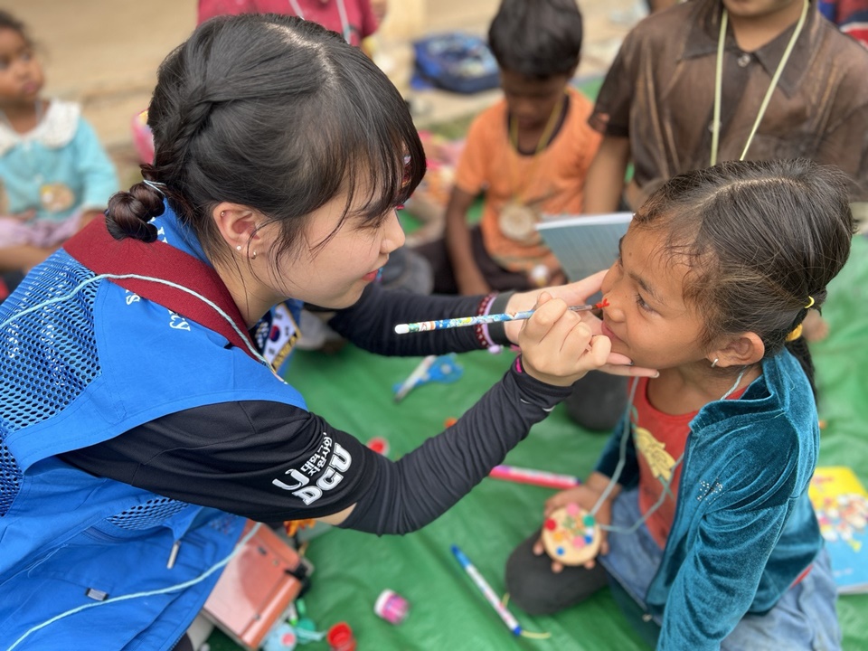 대구가톨릭대 해외봉사 활동 장면. (사진=대구가톨릭대)