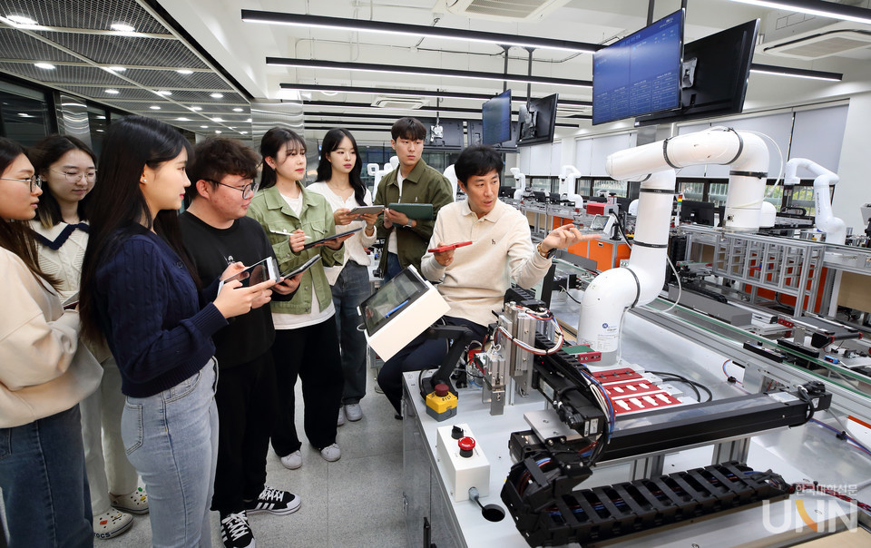 KAROL 로봇공학 실험실. (사진=계명대)